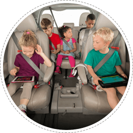 Hasta cuándo es obligatorio llevar el alzador en el coche para los niños -  Autofácil